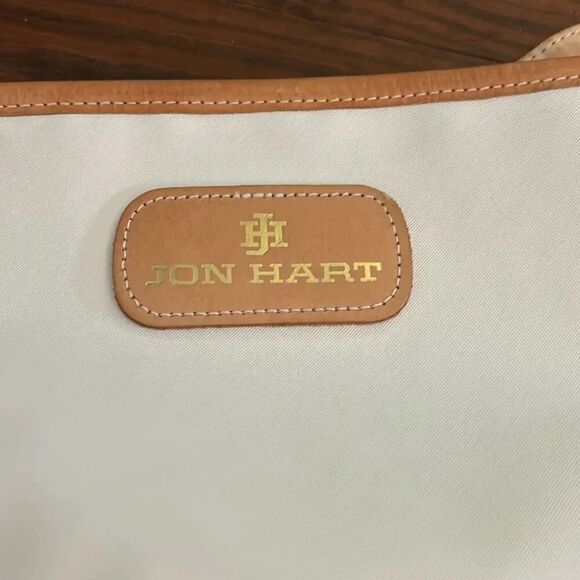 John Hart bucket bag. Very nice. - Picture 2 of 3